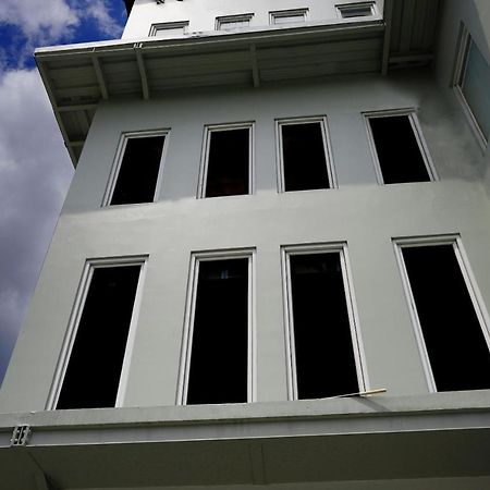 ג'קרטה Urooms Senayan מראה חיצוני תמונה