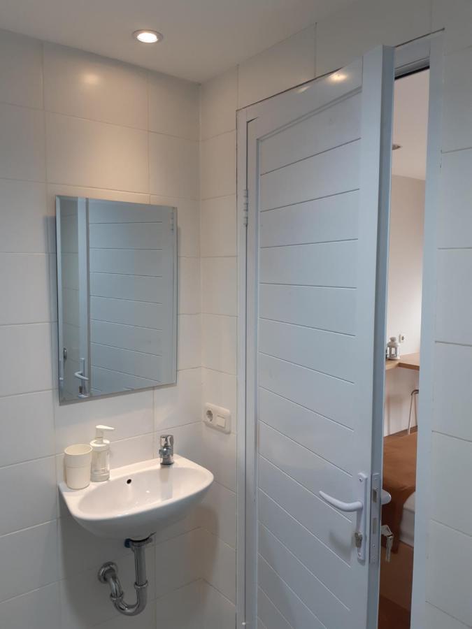 ג'קרטה Urooms Senayan מראה חיצוני תמונה