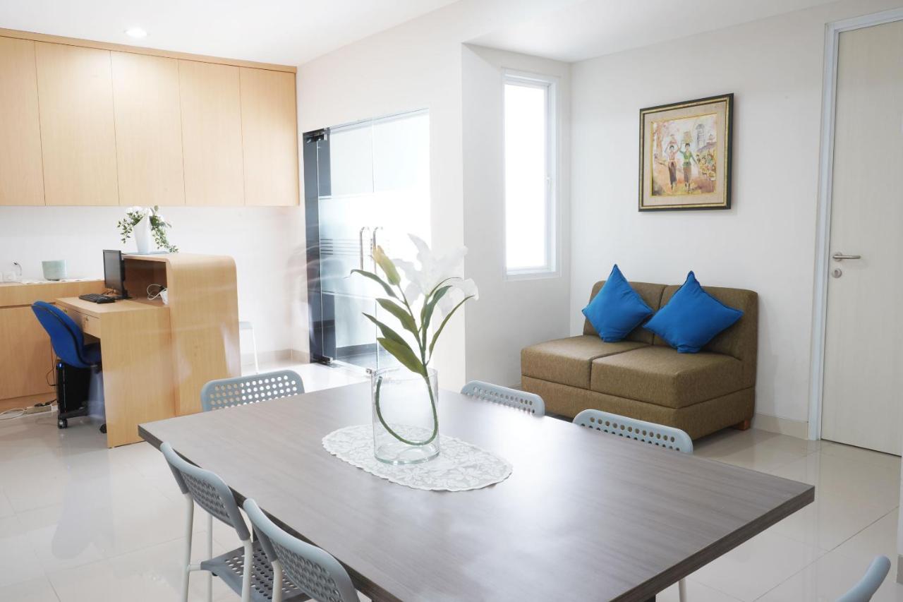 ג'קרטה Urooms Senayan מראה חיצוני תמונה