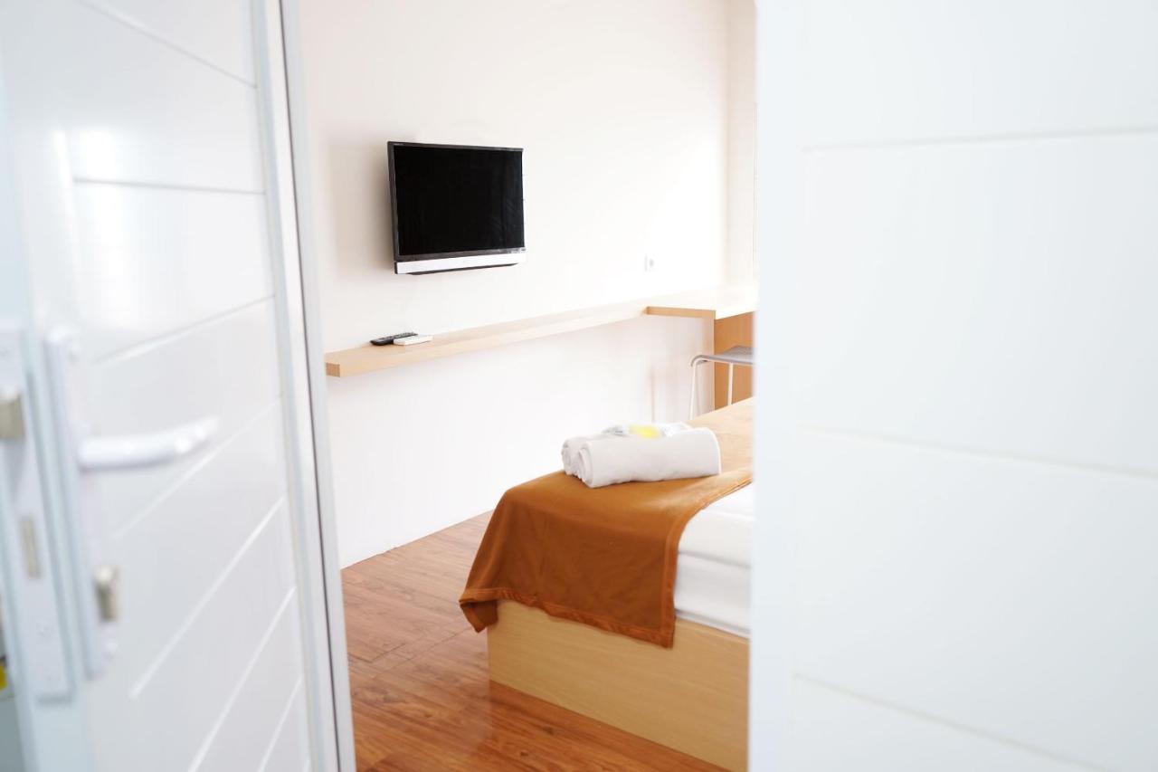 ג'קרטה Urooms Senayan מראה חיצוני תמונה